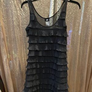 H&M Black Ruffle Tiered Sleeveless Dress/tunic NWOT